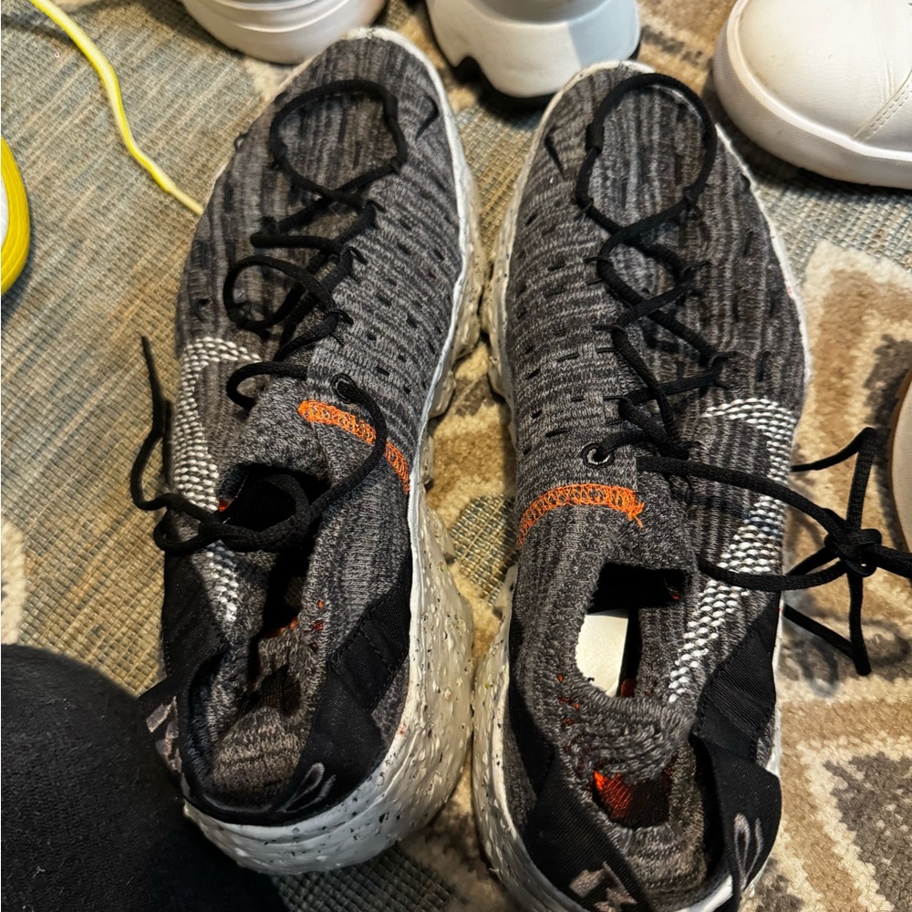 Nike size 8.5 men